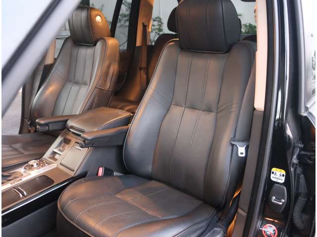 ランドローバー レンジローバーヴォーグ ５．０ Ｖ８ ４ＷＤ H24年 (関東) 99