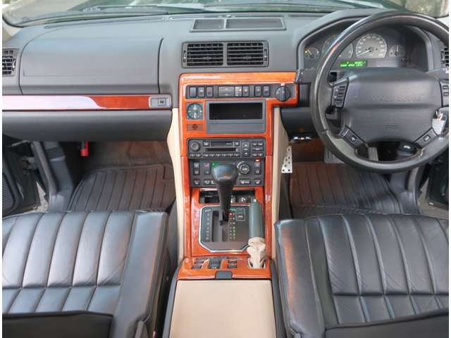 ランドローバー レンジローバー ４．６ ＨＳＥ ４ＷＤ H13年 (関東) 99
