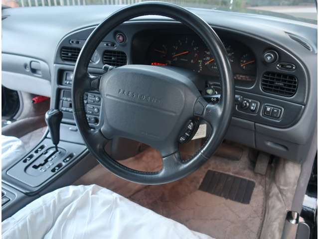 日産 プレジデント ４．５ H4年 (関東) 99