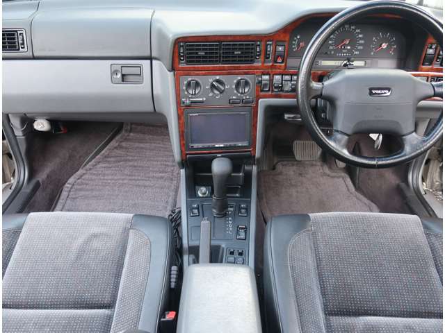 ボルボ ８５０ ＧＬＴ H7年 (関東) 99