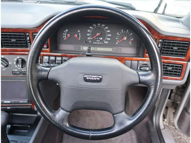 ボルボ ８５０ ＧＬＴ H7年 (関東) 99