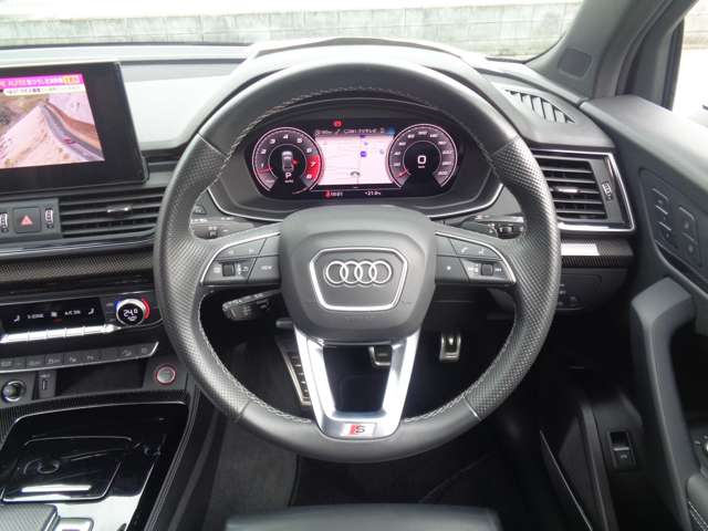 アウディ ＳＱ５　スポーツバック ３．０ ４ＷＤ R4年 (関東) 99