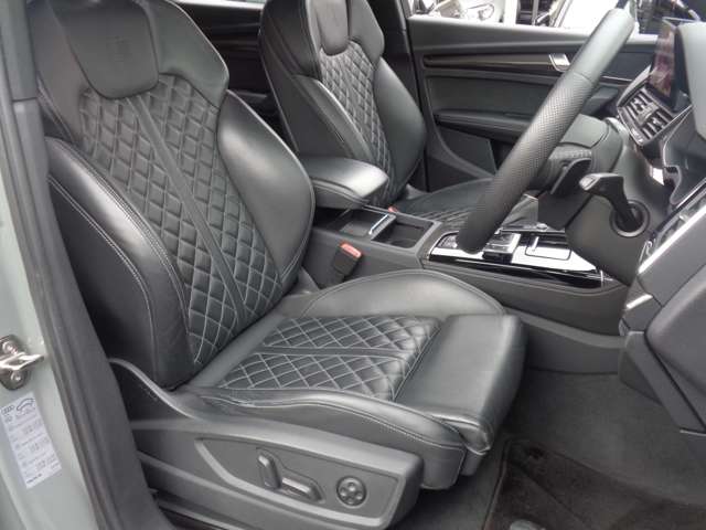 アウディ ＳＱ５　スポーツバック ３．０ ４ＷＤ R4年 (関東) 99
