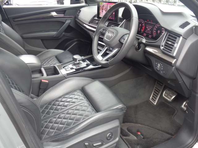アウディ ＳＱ５　スポーツバック ３．０ ４ＷＤ R4年 (関東) 99