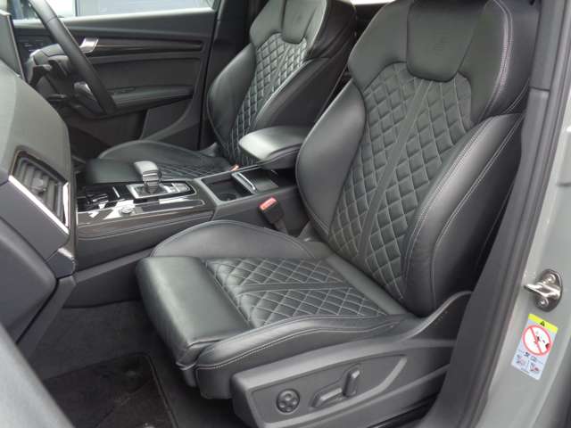アウディ ＳＱ５　スポーツバック ３．０ ４ＷＤ R4年 (関東) 99