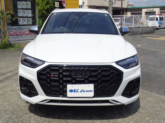 アウディ ＳＱ５ ３．０ ４ＷＤ R3年 (関東) 99