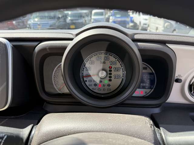 ホンダ Ｎ−ＯＮＥ ６６０ Ｇ Ｌパッケージ H28年 (関東) 99
