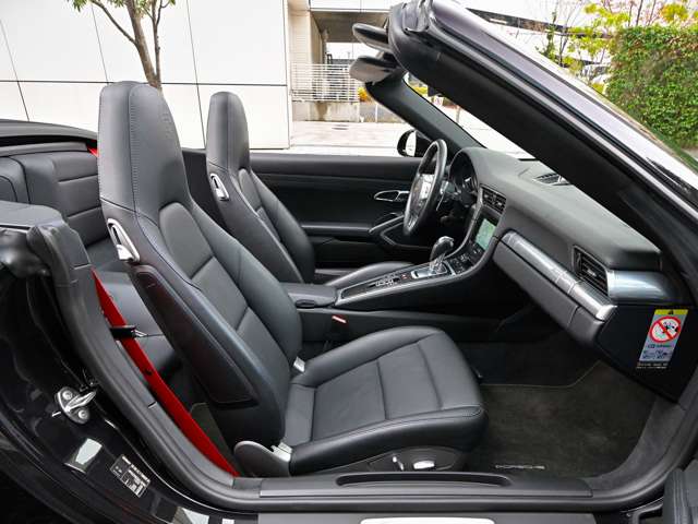 ポルシェ ９１１ カレラ４ ＰＤＫ H25年 (関東) 99