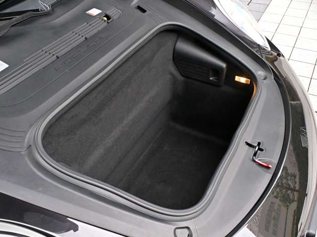 ポルシェ ９１１ カレラ４ ＰＤＫ H25年 (関東) 99