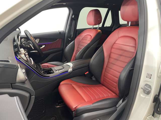 メルセデスベンツ ＧＬＣクラス ３００ ４マチック ＡＭＧライン ４ＷＤ R1年 (関東) 99