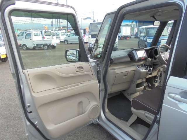 ホンダ Ｎ　ＢＯＸ ６６０ Ｇ Ｌパッケージ H26年 (九州・沖縄) 99