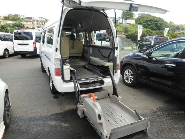 日産 キャラバンバン ３．０ ＤＸ スーパーロングボディ ハイルーフ ディーゼルターボ ４ＷＤ H24年 (東北) 99