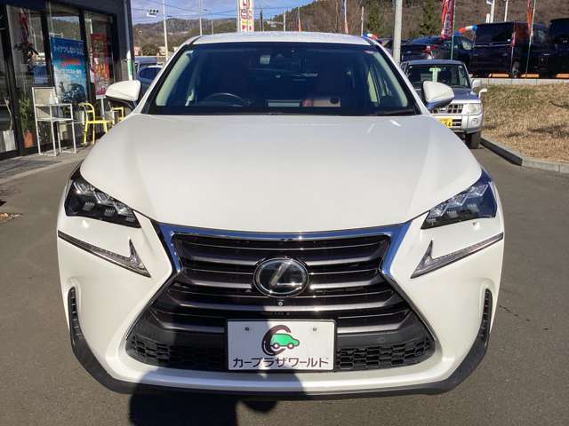 レクサス ＮＸ２００ｔ ２００Ｔ Ｉパッケージ ４ＷＤ H26年 (東北) 99