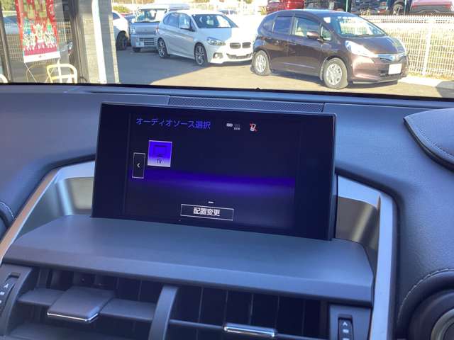 レクサス ＮＸ２００ｔ ２００Ｔ Ｉパッケージ ４ＷＤ H26年 (東北) 99