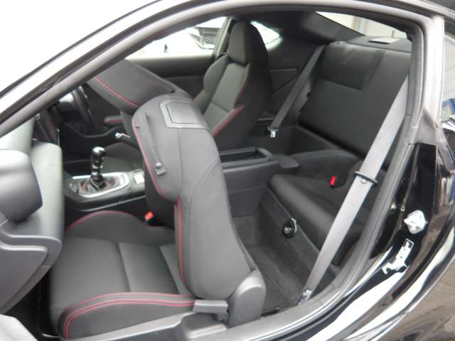 スバル ＢＲＺ ２．４ Ｒ R4年 (東北) 99