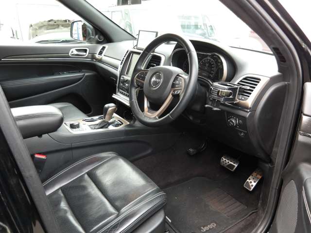ジープ グランドチェロキー リミテッド ４ＷＤ H29年 (東北) 99
