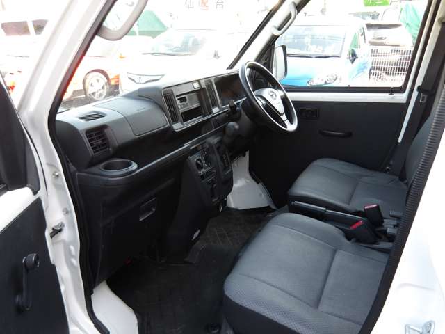 ダイハツ ハイゼットカーゴ ６６０ スペシャル ハイルーフ ４ＷＤ H30年 (東北) 99