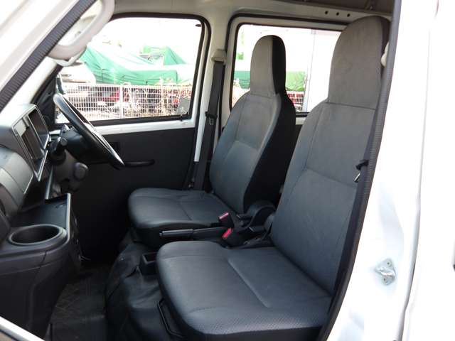 ダイハツ ハイゼットカーゴ ６６０ スペシャル ハイルーフ ４ＷＤ H30年 (東北) 99