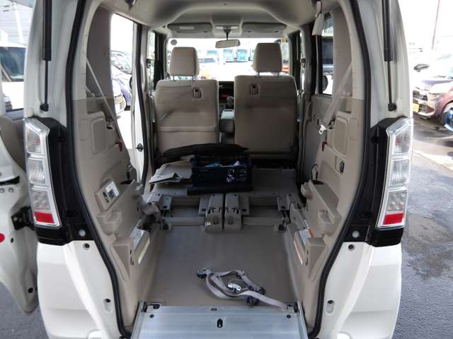 ホンダ Ｎ　ＢＯＸ＋ ６６０ Ｇ 車イス仕様車 ４ＷＤ H28年 (東北) 99
