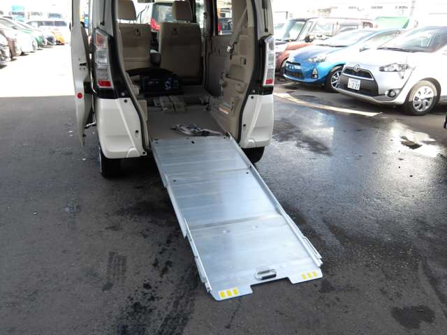 ホンダ Ｎ　ＢＯＸ＋ ６６０ Ｇ 車イス仕様車 ４ＷＤ H28年 (東北) 99