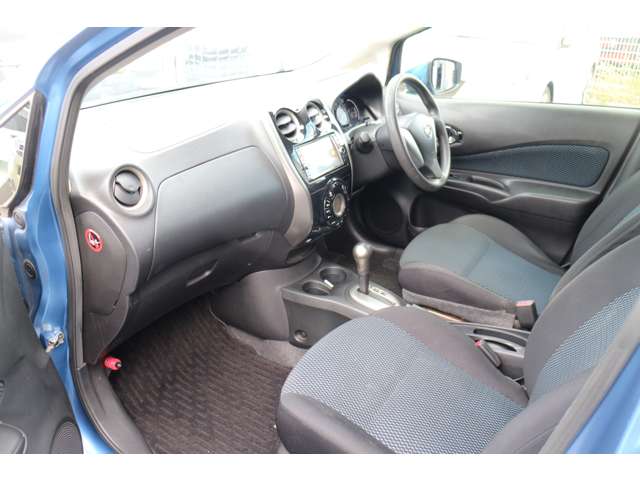 日産 ノート １．２ Ｘ ＤＩＧ－Ｓ Ｖセレクション プラスセーフティ H27年 (東北) 99