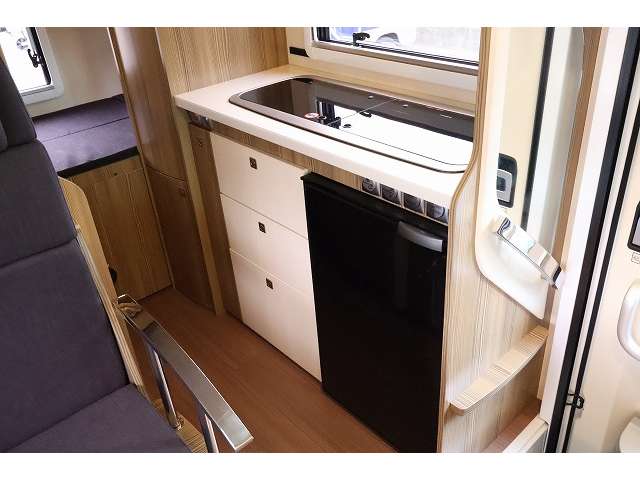 トヨタ カムロード キャンピングカーバンテックジル５２０４ＷＤ R7年 (東北) 99