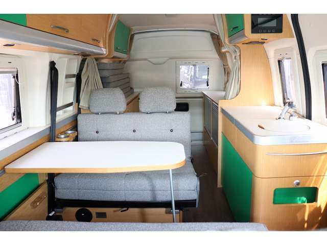 トヨタ ハイエースバン キャンピングカートイファクトリーバーデン H28年 (東北) 99