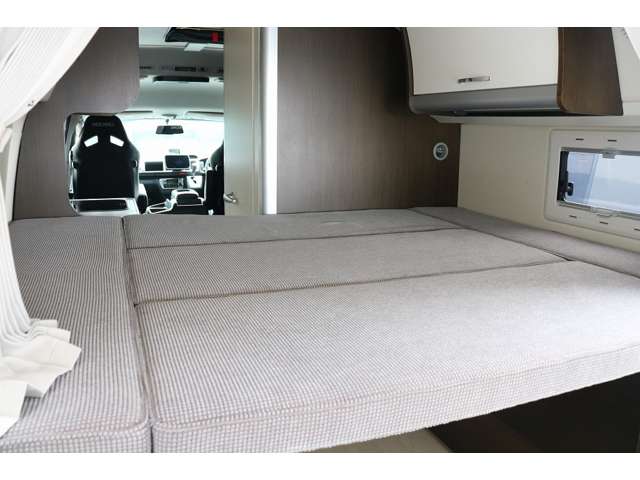 トヨタ ハイエースバン キャンピングカートイファクトリー４ＷＤ H30年 (東北) 99