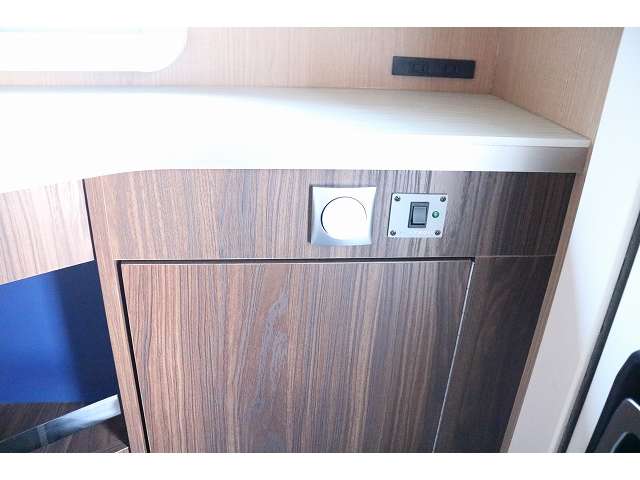トヨタ カムロード キャンピングカーバンテックコルドリーブス R5年 (東北) 99