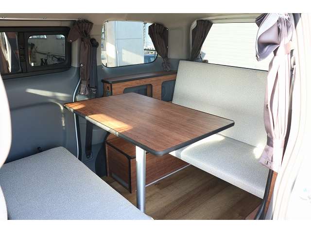 日産 ＮＶ２００バネット キャンピングカーＦＯＣＳルソサブバッテリー R8年 (東北) 99