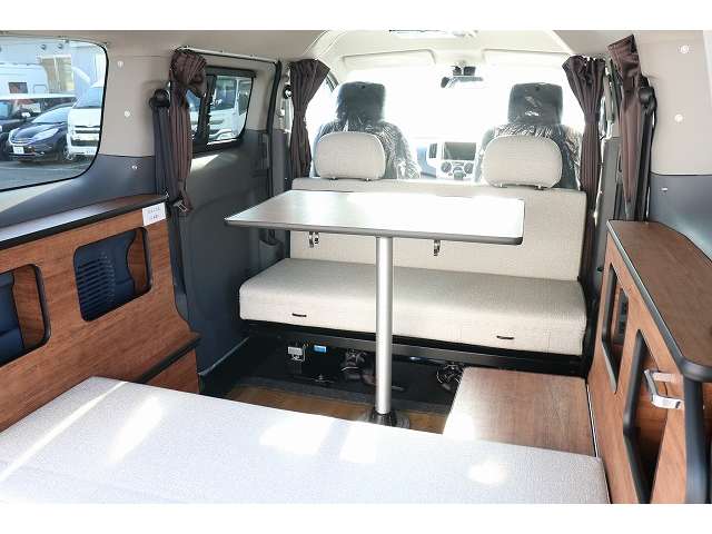 日産 ＮＶ２００バネット キャンピングカーＦＯＣＳルソサブバッテリー R8年 (東北) 99