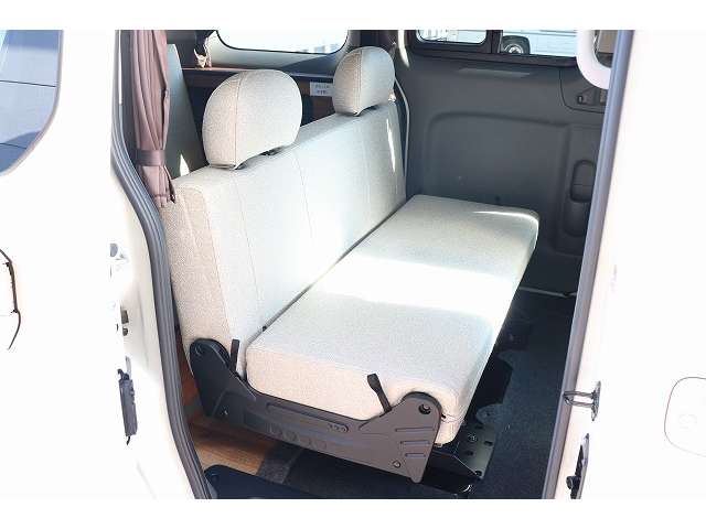日産 ＮＶ２００バネット キャンピングカーＦＯＣＳルソサブバッテリー R8年 (東北) 99