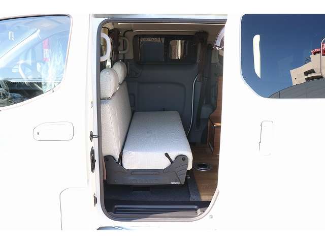 日産 ＮＶ２００バネット キャンピングカーＦＯＣＳルソサブバッテリー R8年 (東北) 99