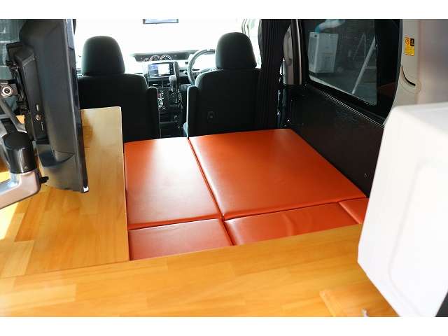 トヨタ ヴォクシー キャンピングＡＵＴプラス H25年 (東北) 99