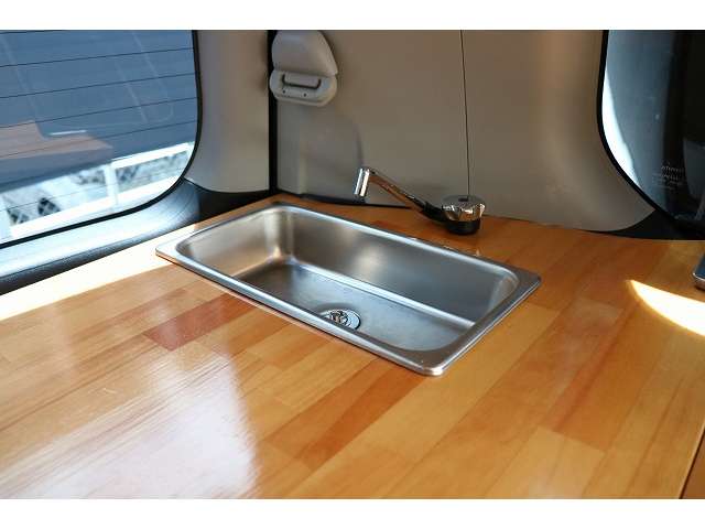 トヨタ ヴォクシー キャンピングＡＵＴプラス H25年 (東北) 99