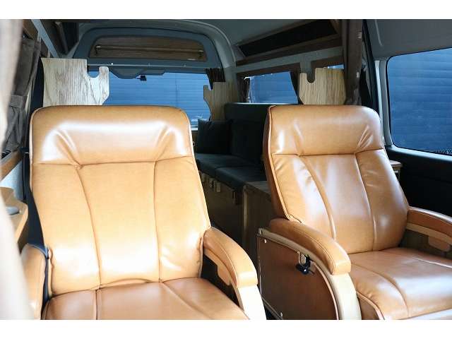 トヨタ ハイエースバン キャンピングカーカトーモーターアジアン R3年 (東北) 99