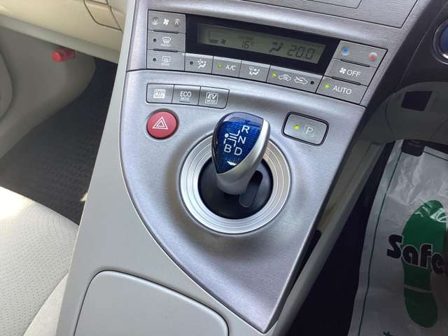 トヨタ プリウス １．８ Ｓ H24年 (東北) 99