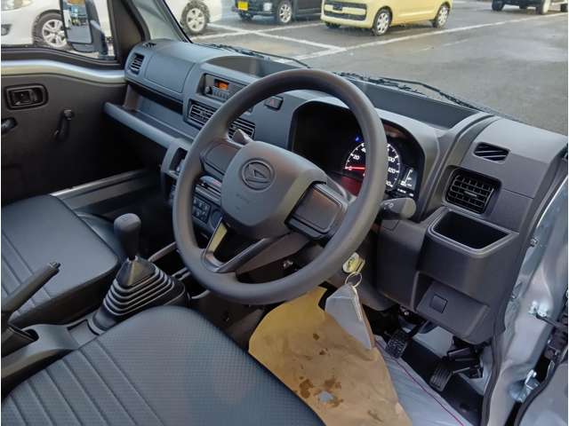 ダイハツ ハイゼットトラック ６６０ スタンダード ３方開 ４ＷＤ R7年 (東北) 99