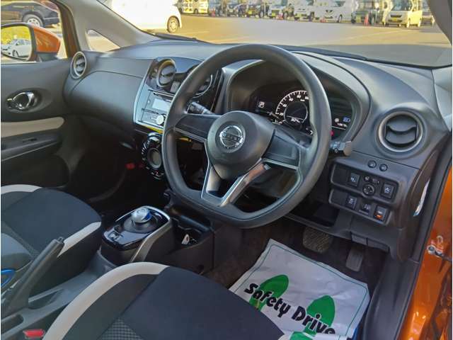 日産 ノート １．２ Ｅ－ＰＯＷＥＲ Ｘ H30年 (東北) 99
