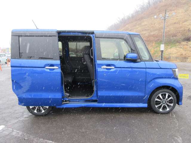 ホンダ Ｎ　ＢＯＸ カスタム ６６０ Ｇ Ｌ ホンダセンシング H29年 (東北) 99