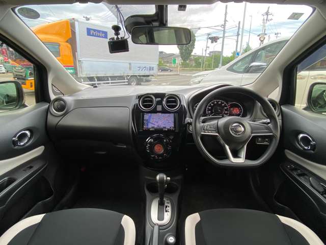 日産 ノート １．２ Ｘ ＤＩＧ－Ｓ H29年 (東北) 99
