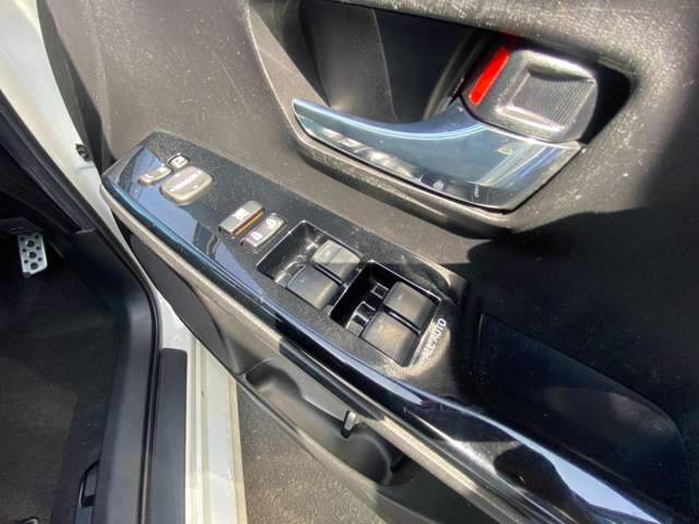 トヨタ プリウスΑ １．８ Ｓ ツーリングセレクション Ｇ'Ｓ H29年 (東北) 99