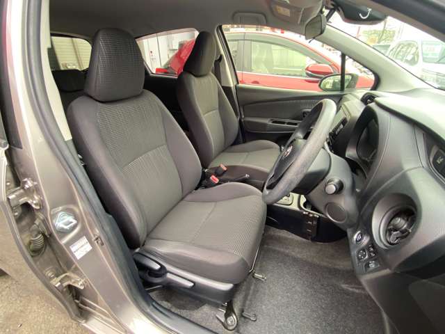 トヨタ ヴィッツ １．０ Ｆ H29年 (東北) 99