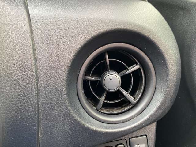 トヨタ ヴィッツ １．０ Ｆ H29年 (東北) 99