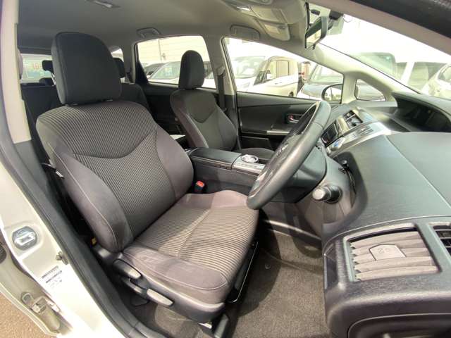 トヨタ プリウスΑ １．８ Ｓ ツーリングセレクション H28年 (東北) 99