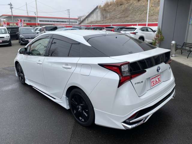 トヨタ プリウス １．８ Ｓ ツーリングセレクション ブラックエディション R3年 (東北) 99
