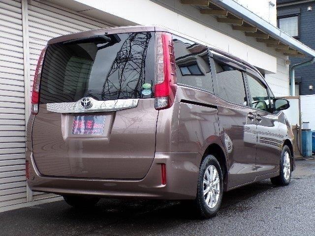 トヨタ ノア ２．０ Ｘ H26年 (東北) 99