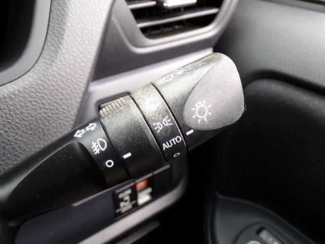 トヨタ ノア ２．０ Ｇ ４ＷＤ H27年 (東北) 99