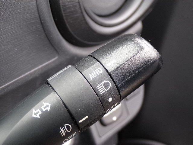 トヨタ アクア １．５ Ｓ H25年 (東北) 99