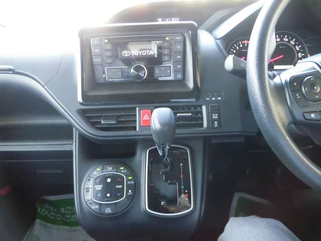 トヨタ ヴォクシー ２．０ Ｘ ４ＷＤ H30年 (東北) 99